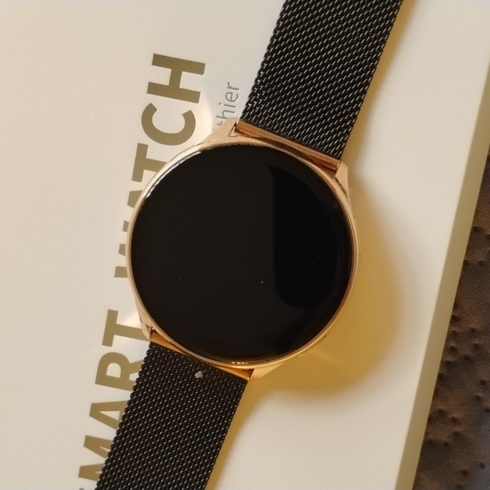Smart Watch - Picture 2 of 4
